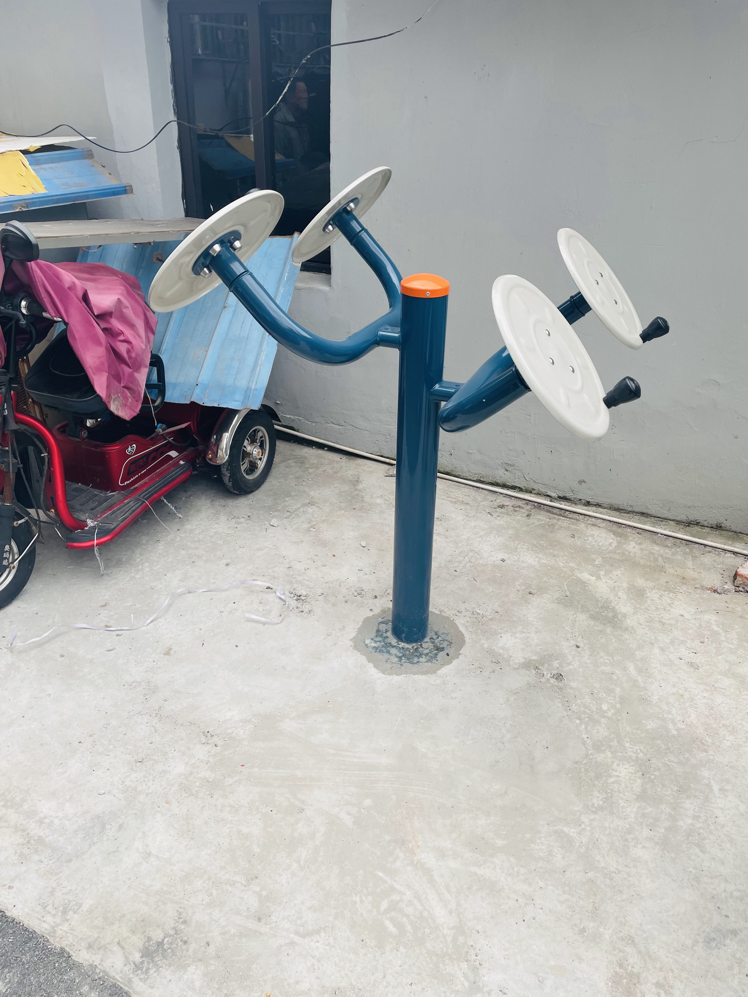 二位太極揉腿輪