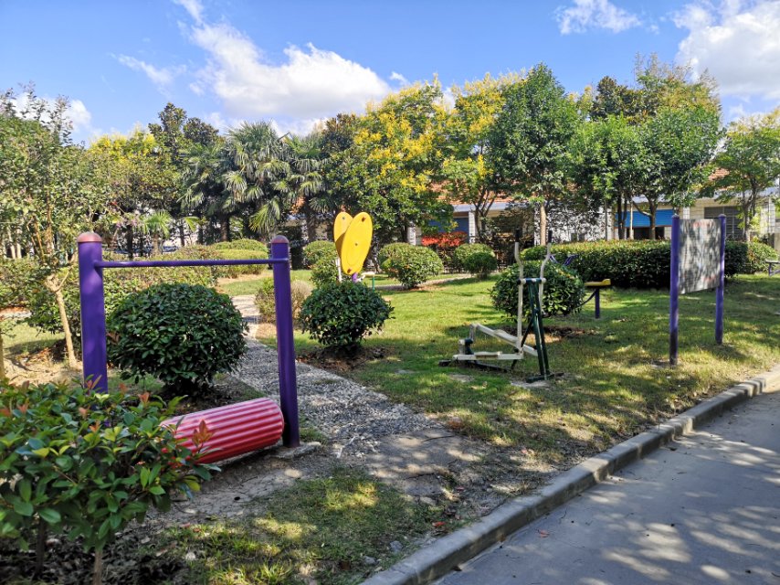 山青小區(qū)健身點(diǎn)