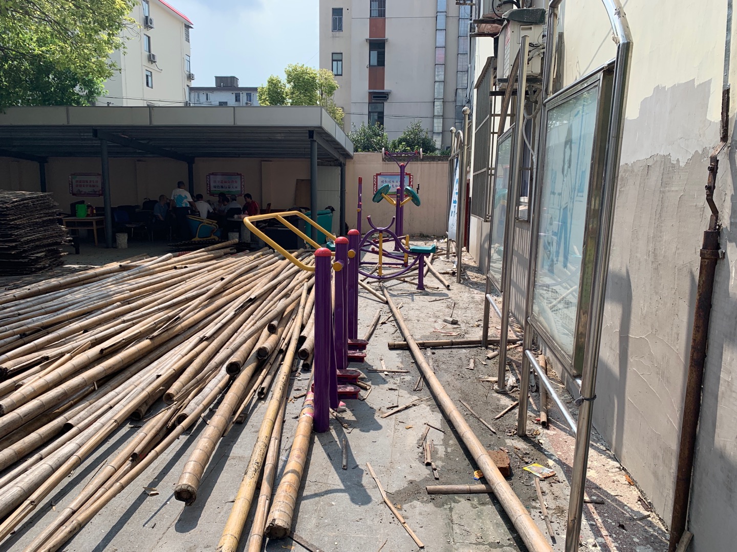 楊泰三村一居健身點2（東區(qū)）