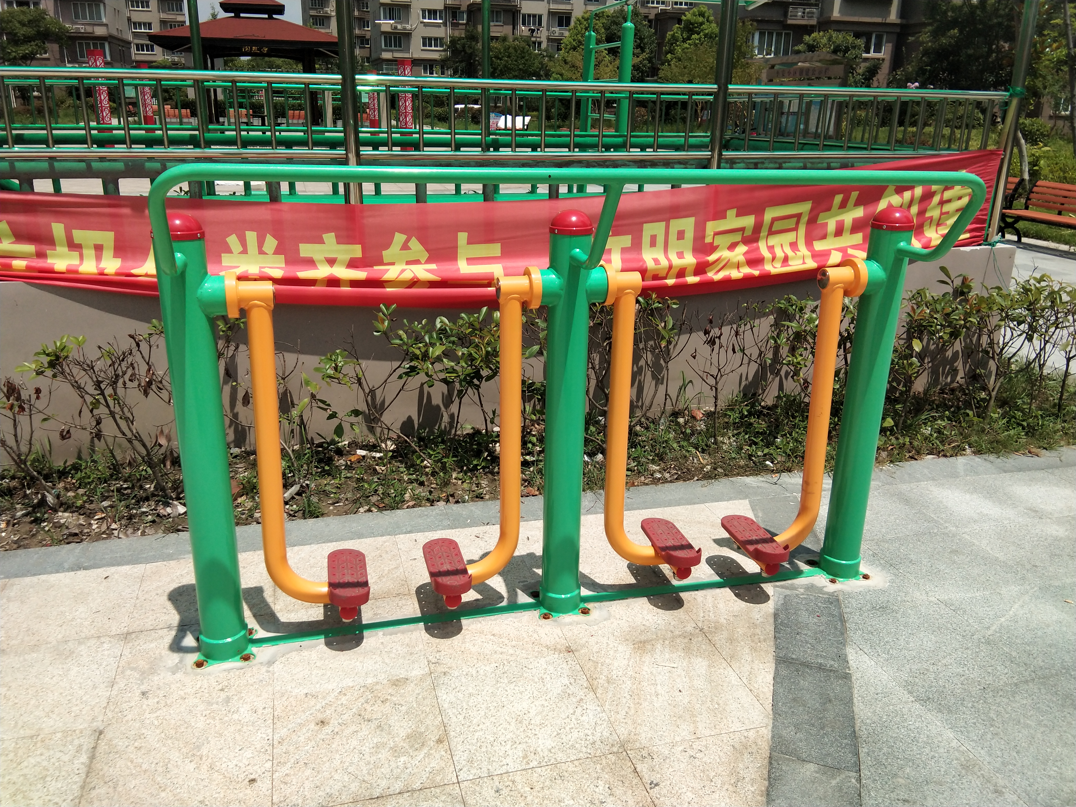 兩聯(lián)漫步機