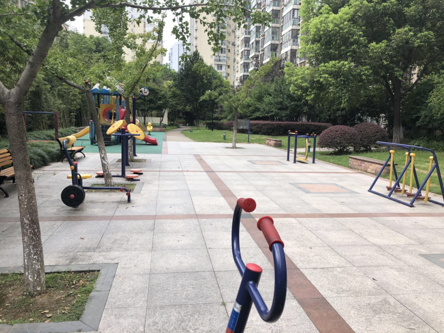 古龍路300弄健身點(diǎn)（B）