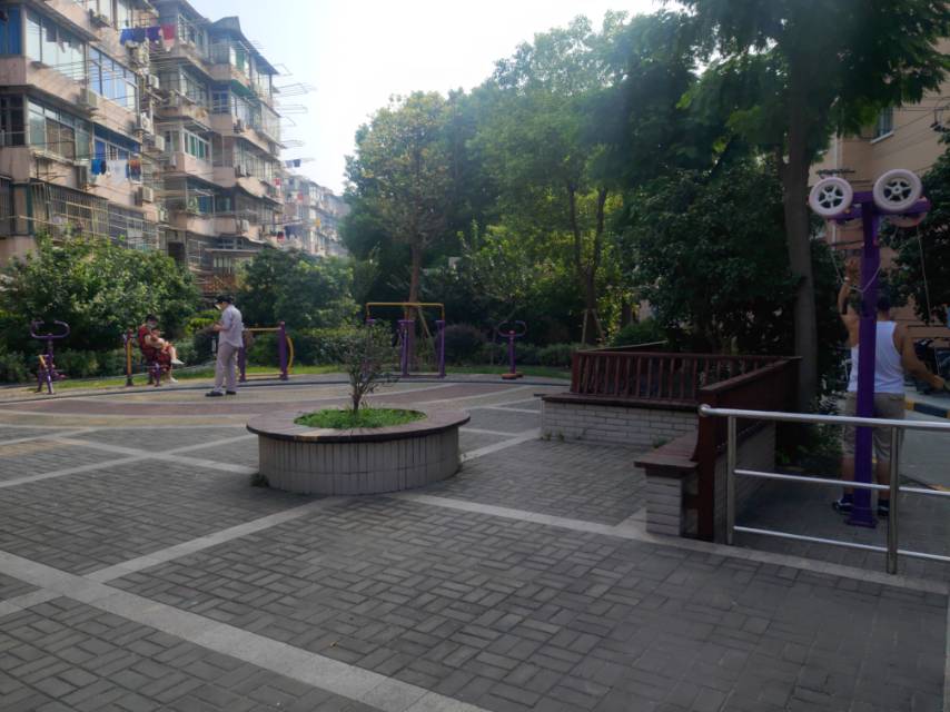 通河八村三居委第一健身點(diǎn)