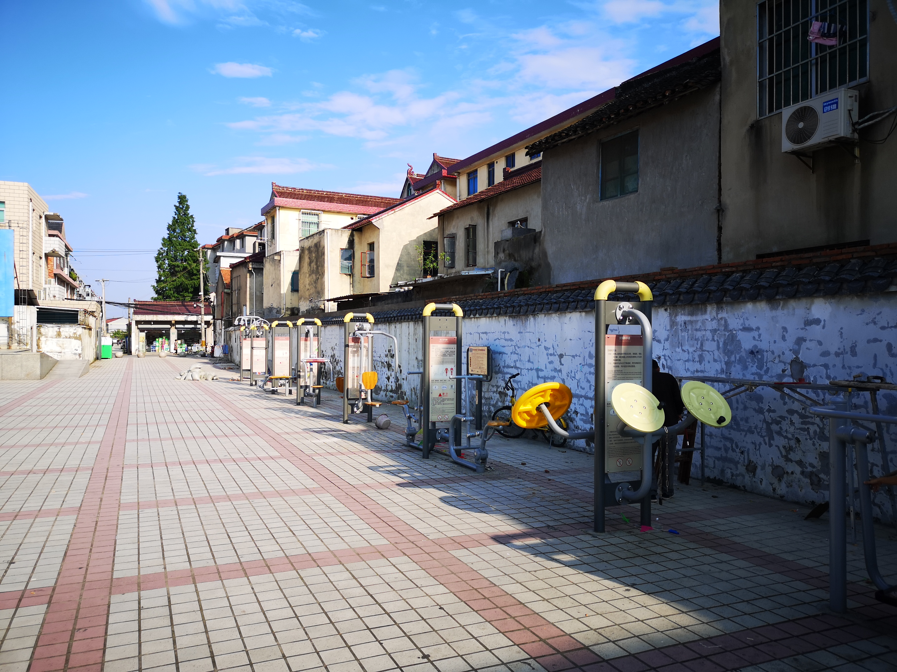 錢橋廣場(chǎng)益智健身點(diǎn)