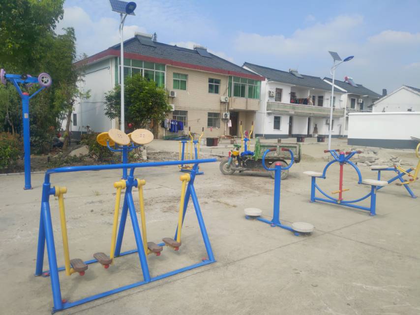 張莊村東浜隊健身點