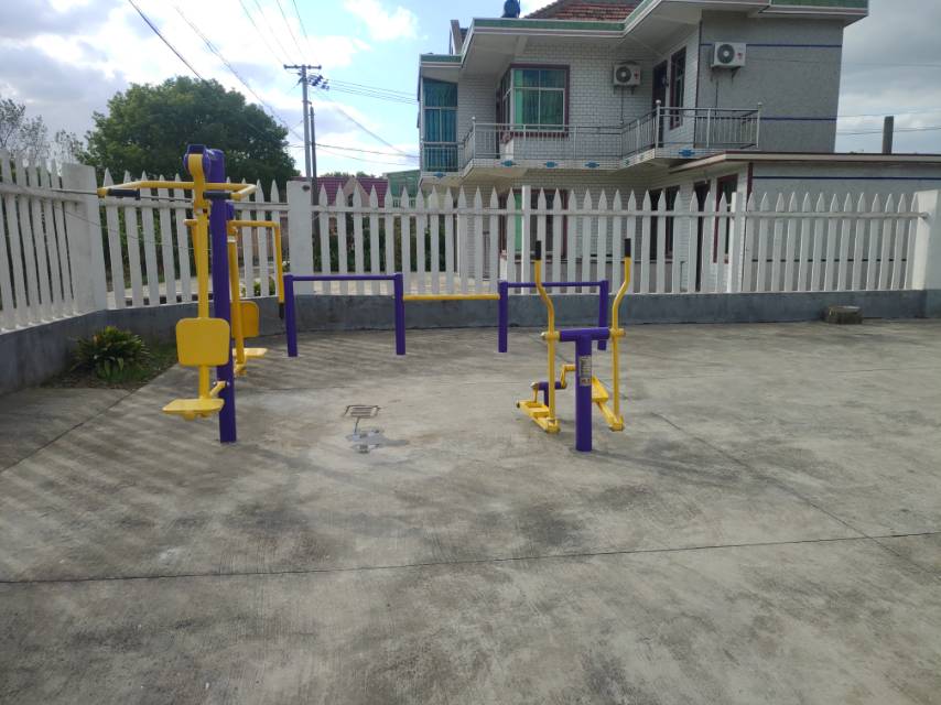 豎新鎮(zhèn)春風村益智健身點