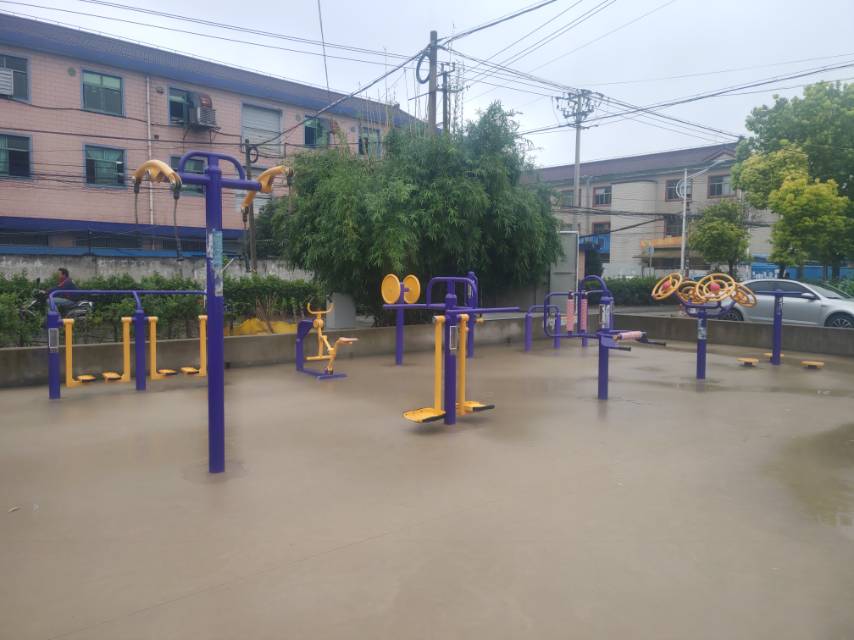 白鶴村橋北健身點(diǎn)