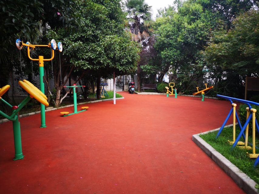 航華四村一居委健身苑點A