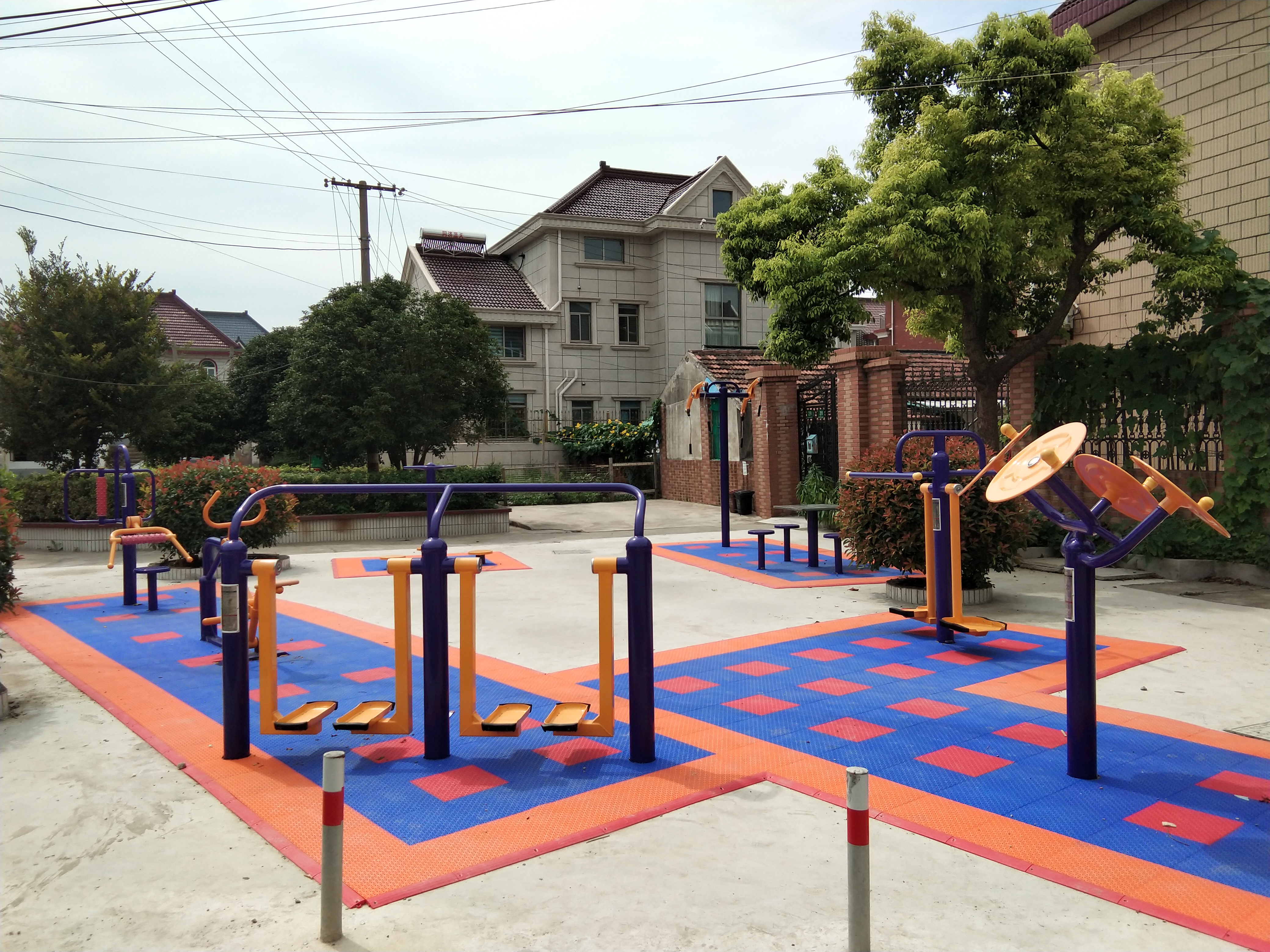 陳行村四眼橋健身點