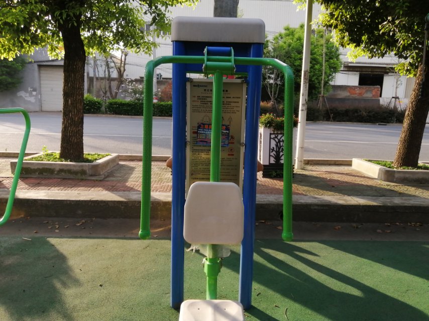 雙立柱推力訓(xùn)練器