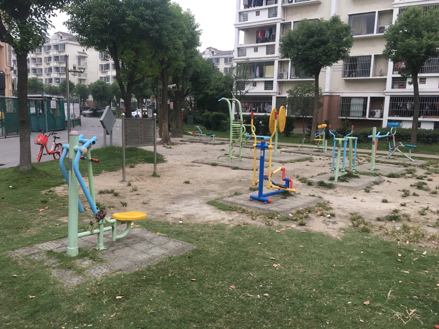 新華公寓健身點(diǎn)