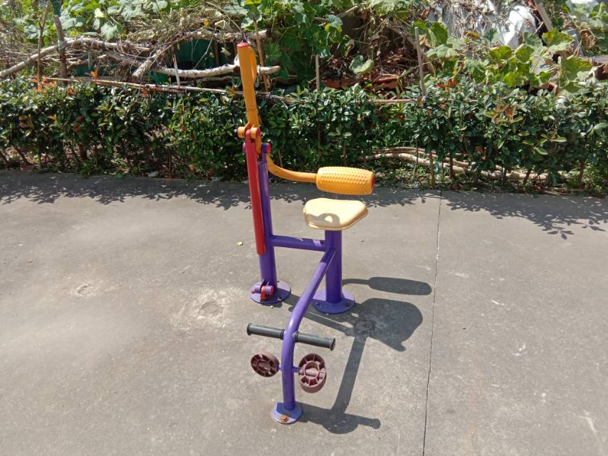 腹背訓(xùn)練器