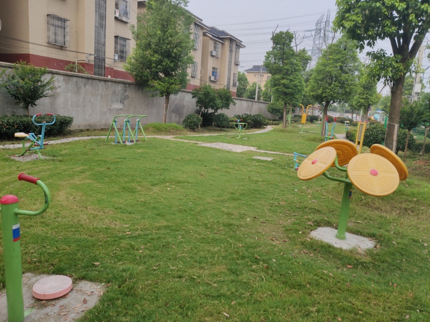 淮海村華丹路中心村健身點(diǎn)