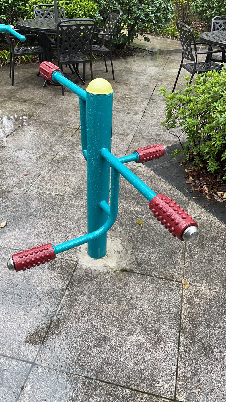 四級壓腿按摩器