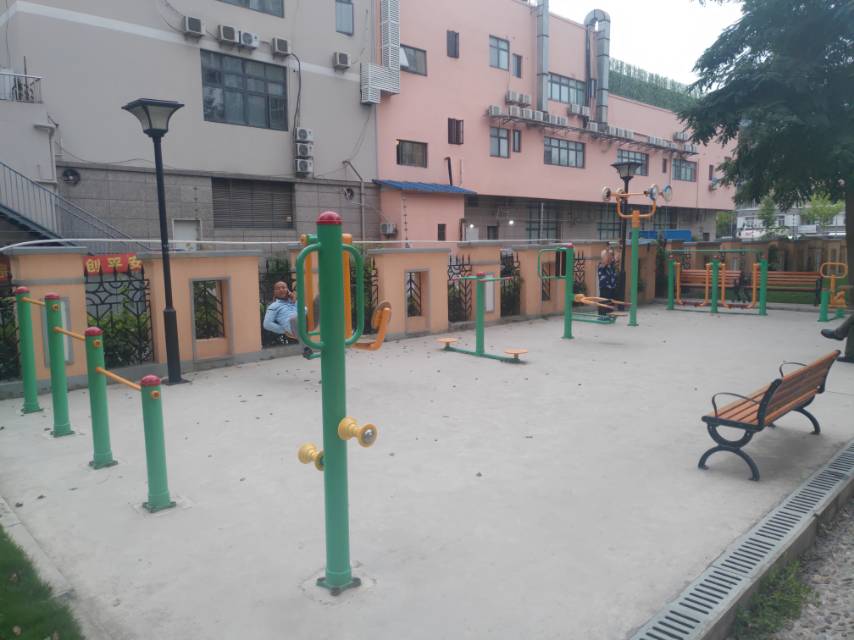 愛(ài)博一村健身點(diǎn)F