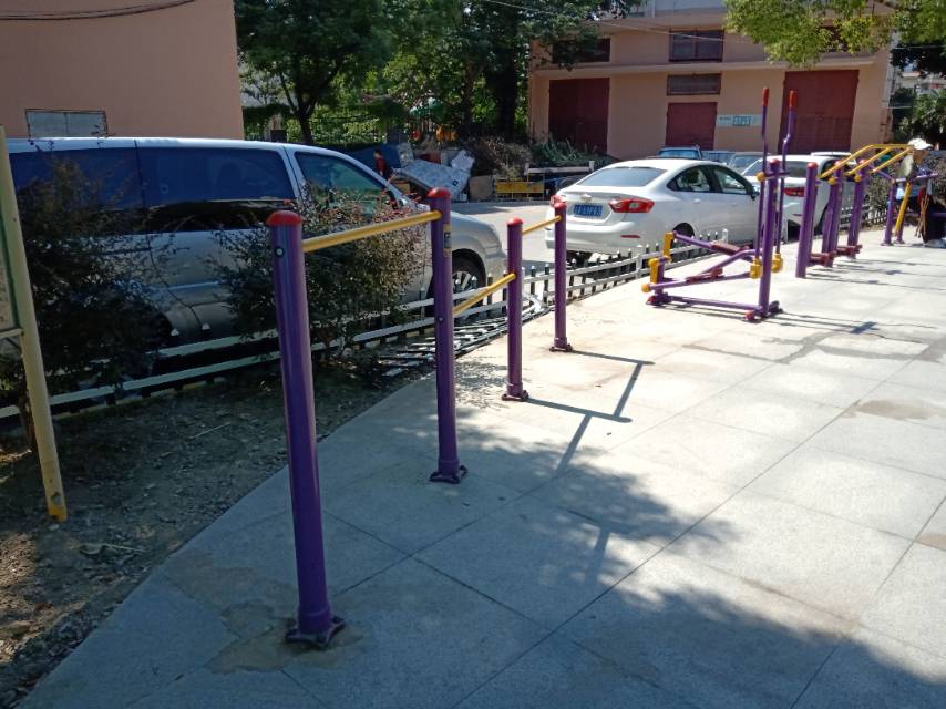 夢湖苑社區(qū)866弄健身點(diǎn)