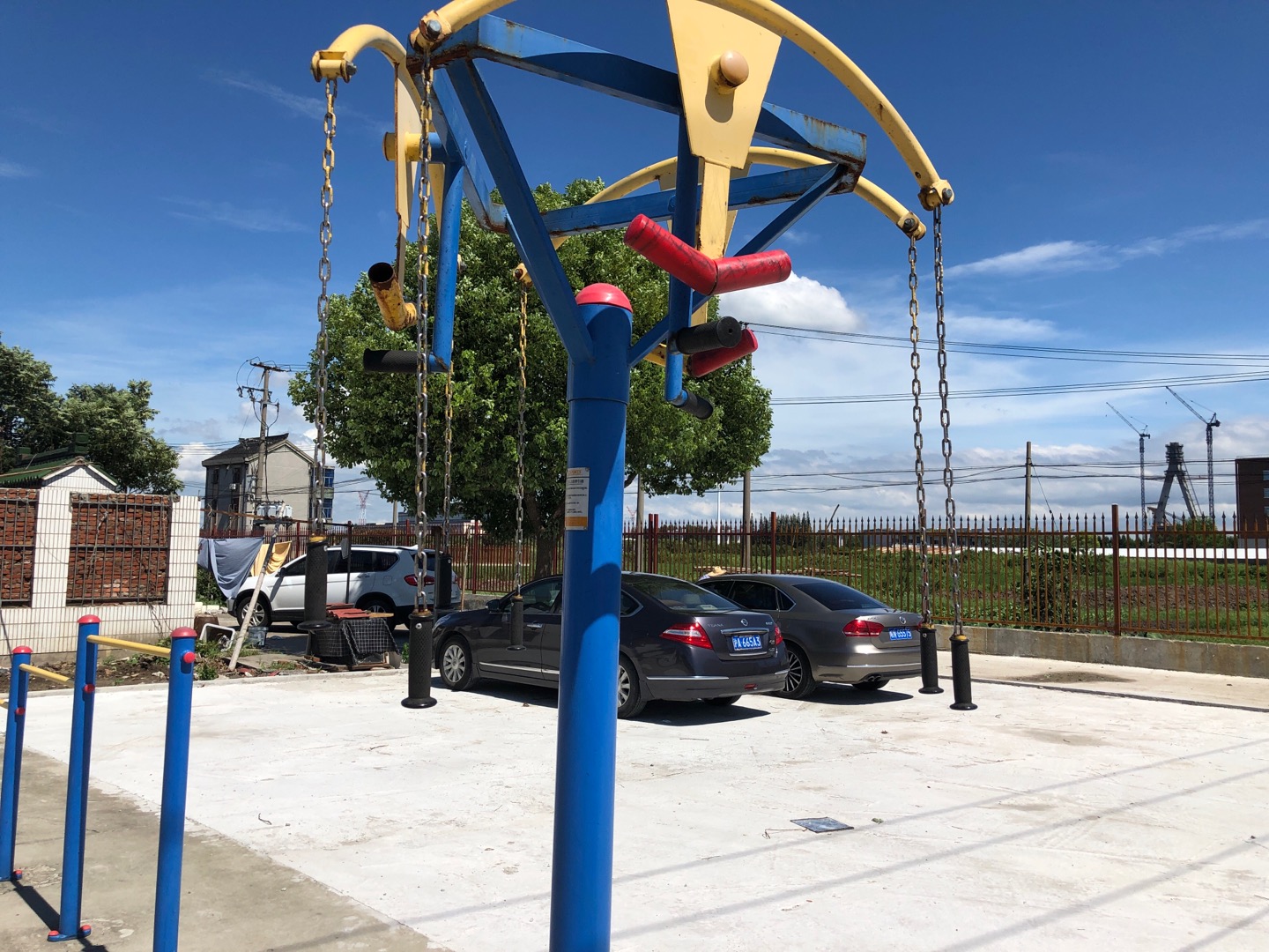 三人上肢牽引器