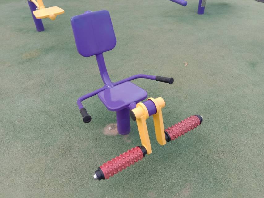 膝關(guān)節(jié)訓練器