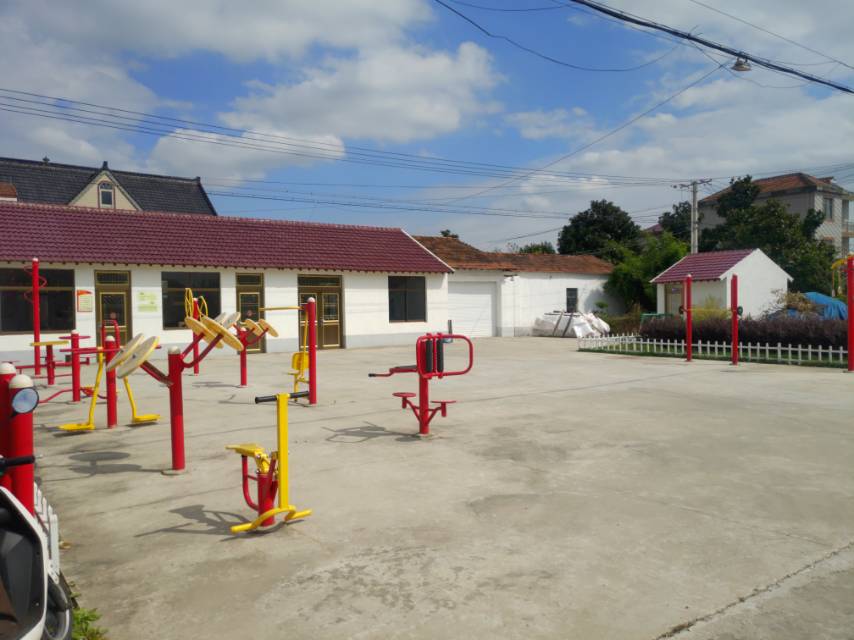 響哃村美麗鄉(xiāng)村健身點(diǎn)2