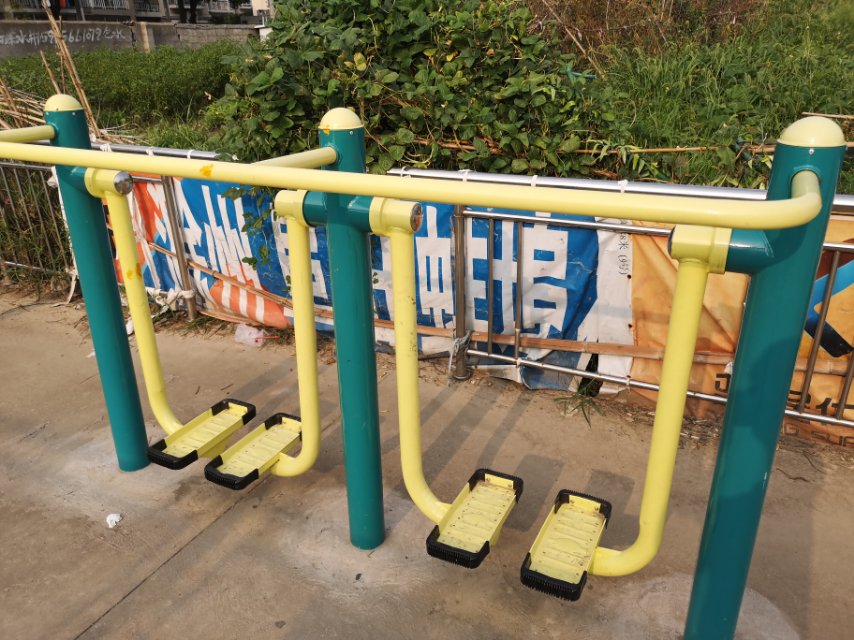 雙位太空漫步機(jī)