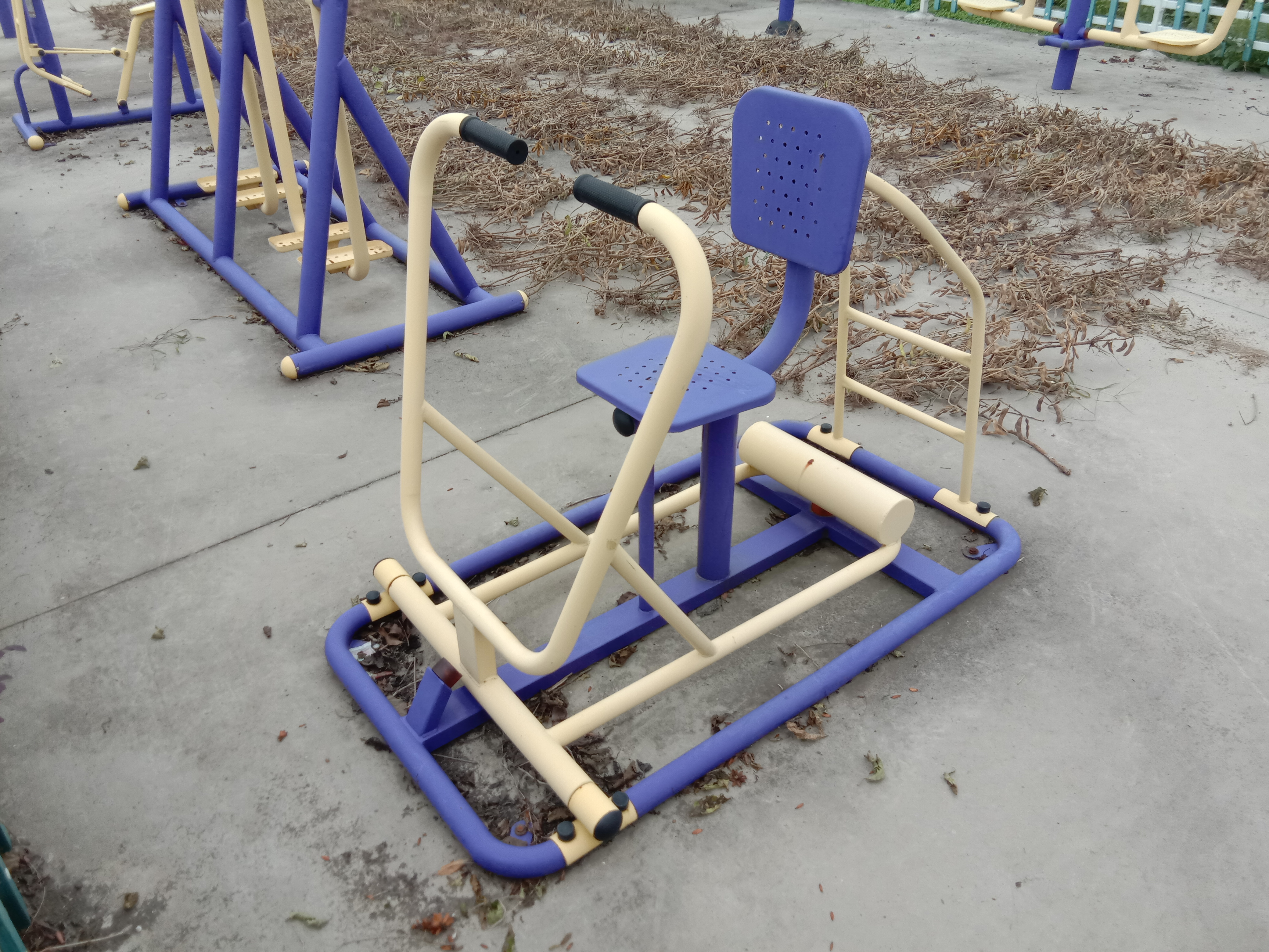 前推訓(xùn)練器