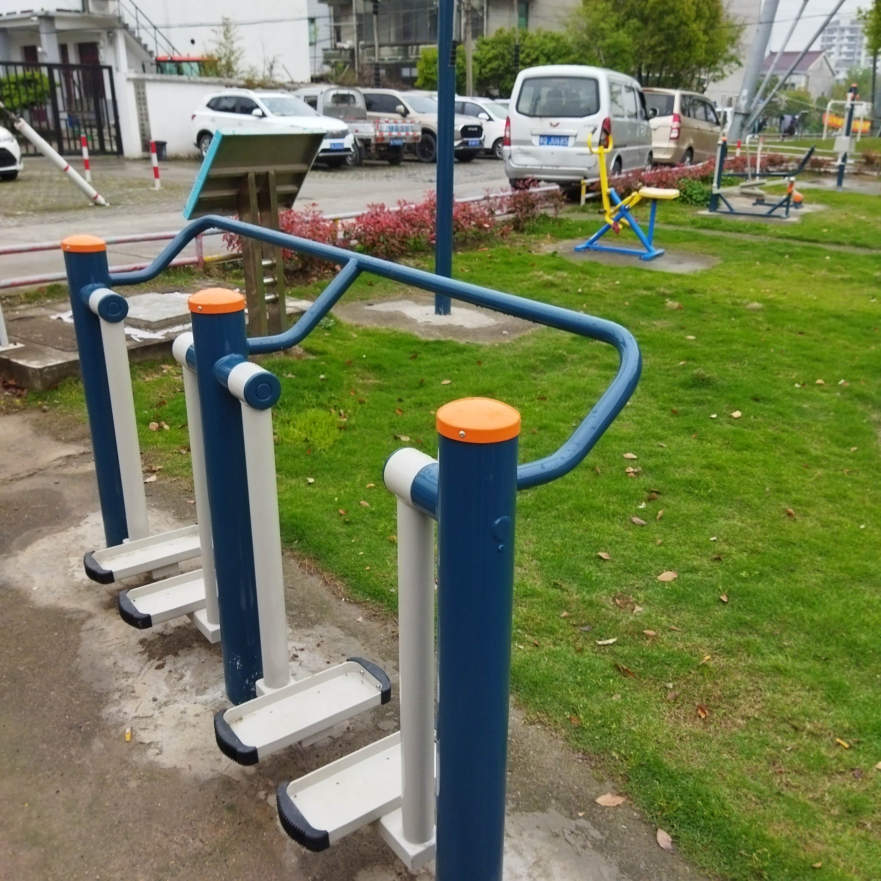 吳涇社區(qū)綜合為老服務中心健身點