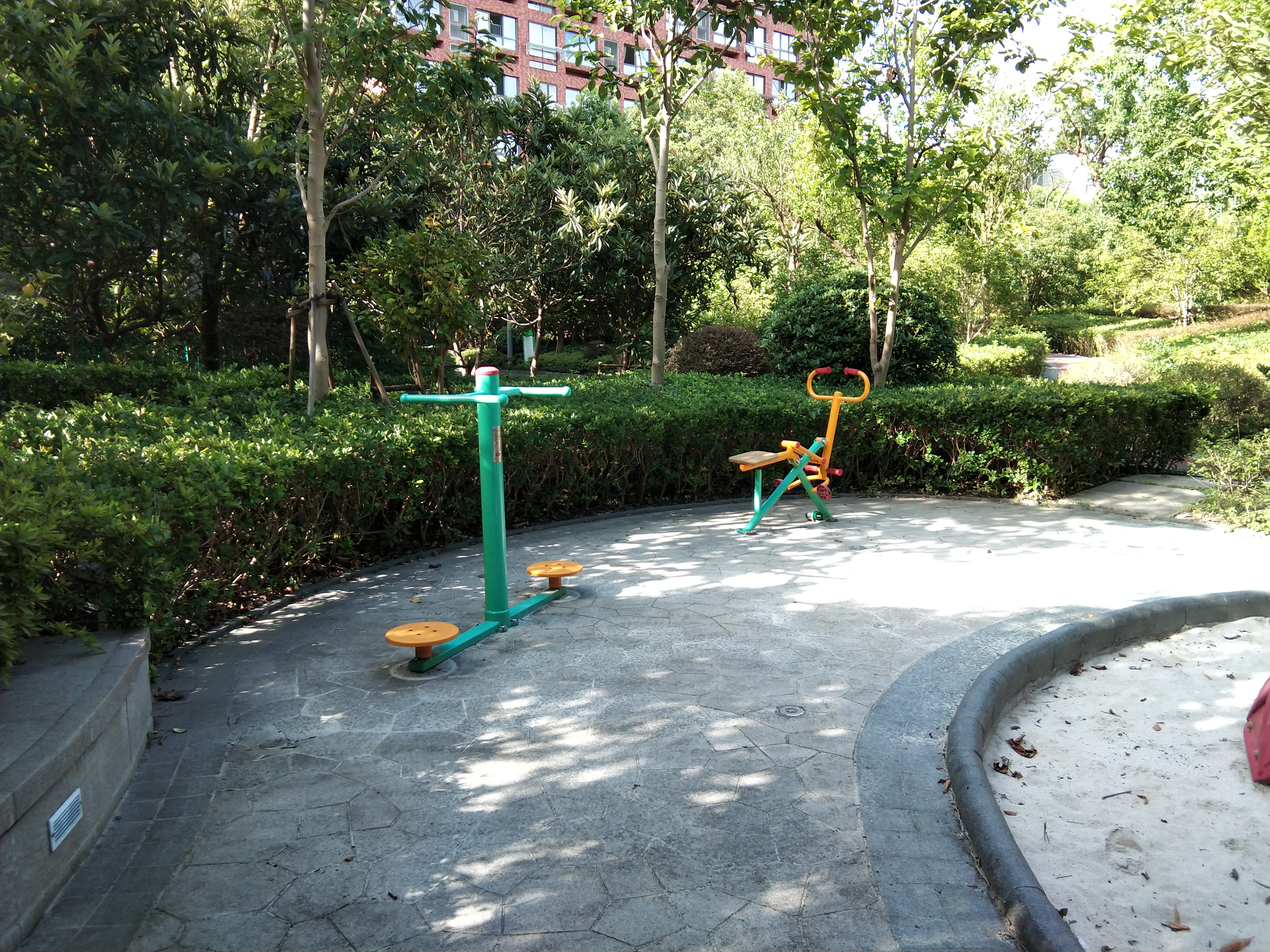 新浦江城二居F健身苑點(diǎn)