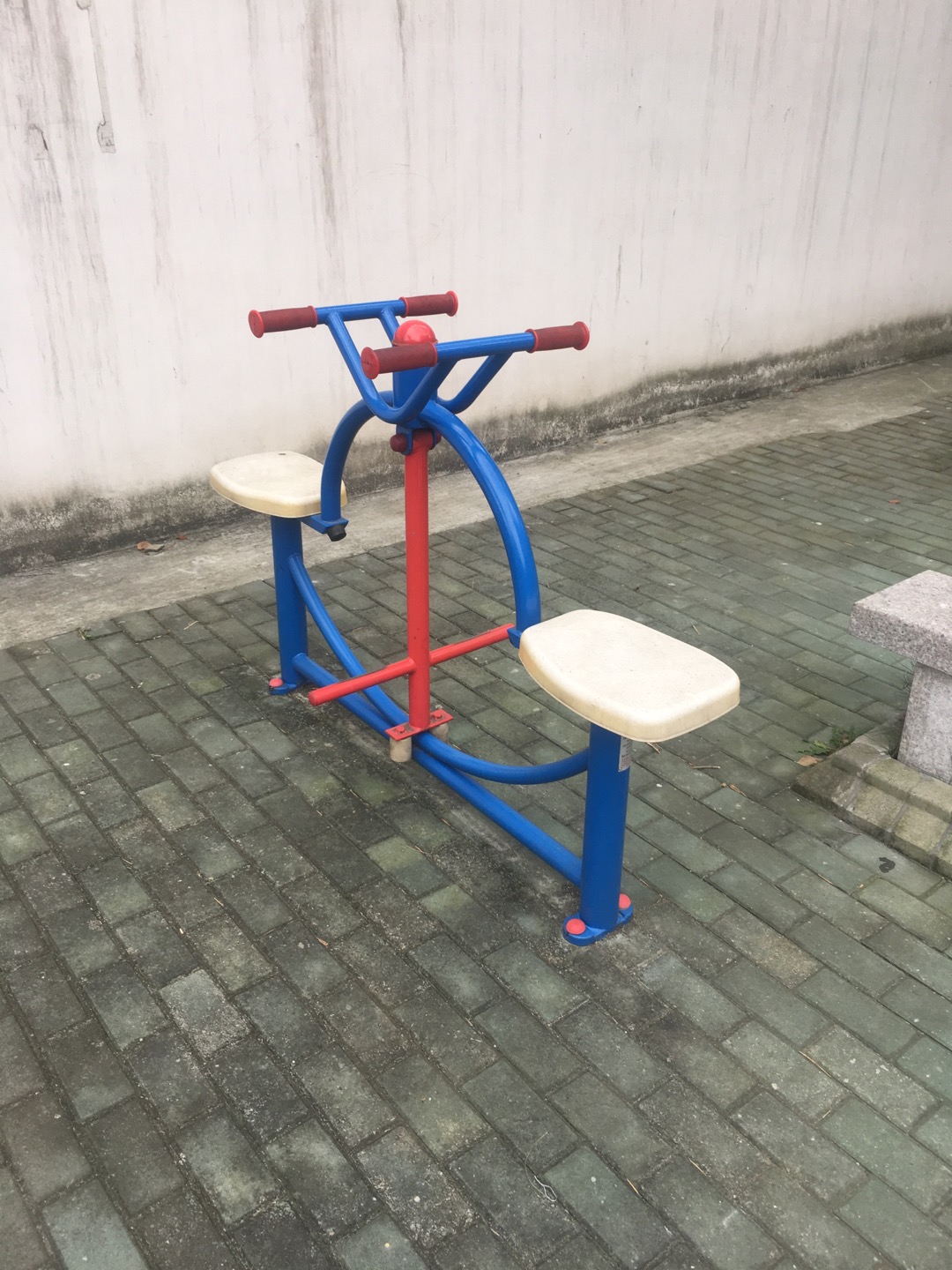 下肢康復(fù)器