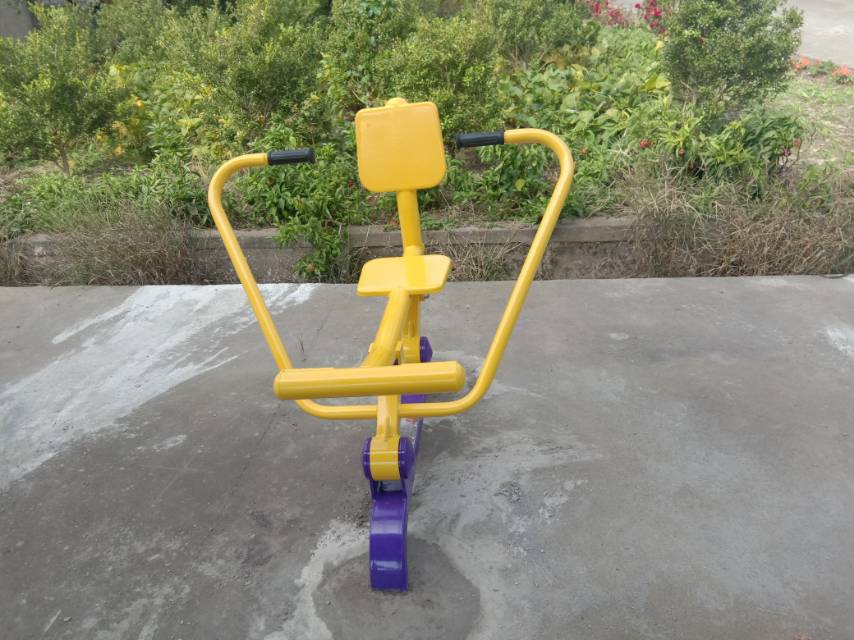 自重式平推訓練器