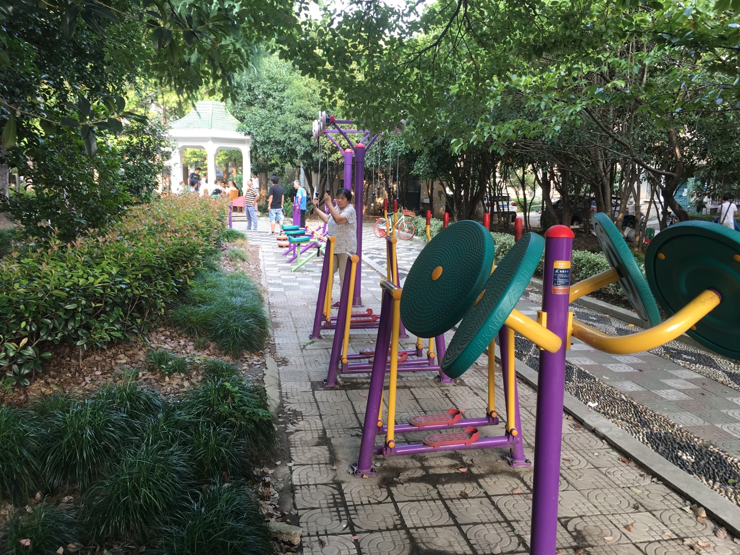 寶山三村健身點(diǎn)  2