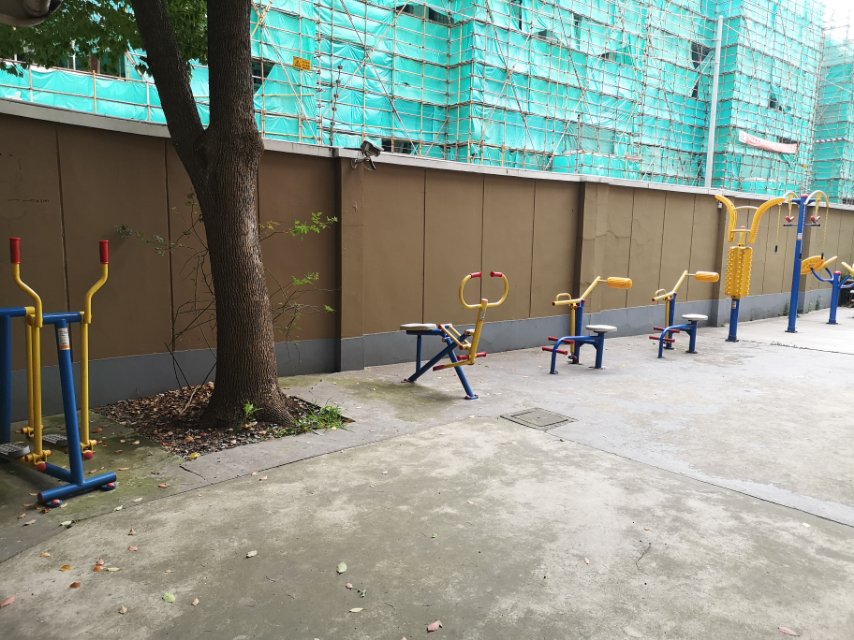 寶秀路居委健身點C