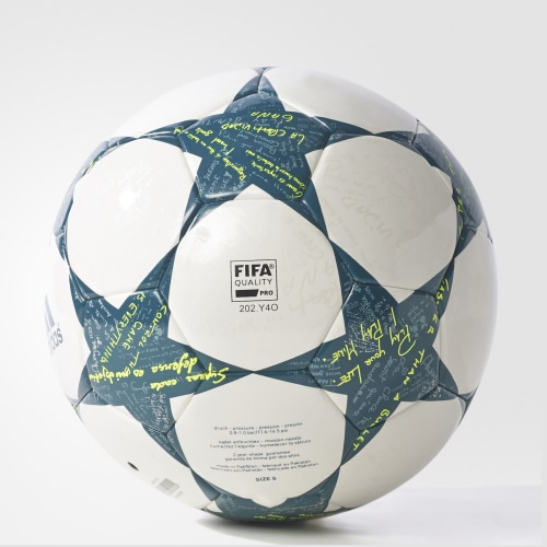 阿迪達(dá)斯AP0379足球