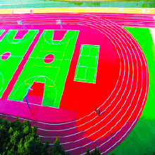 湖南優(yōu)冠跑道、球場優(yōu)冠塑膠跑道材料/塑膠跑道廠家/價格/施工/環(huán)保塑膠跑道材料/塑膠球場/硅pu/硅pu籃球場/epdm