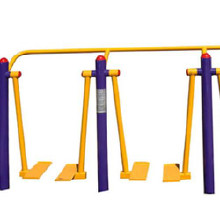 生產(chǎn)廠家供應(yīng)冠源 室外健身器材，戶外健身路徑，小區(qū)廣場(chǎng)器材，質(zhì)量保證，售后服務(wù)周到，西安市區(qū)可上門(mén)送貨安裝